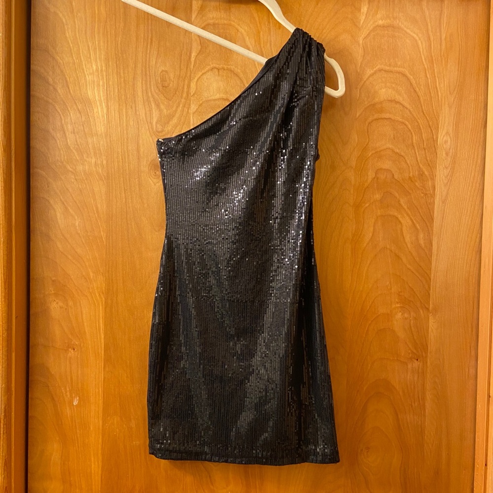 One Shoulder Short Dress